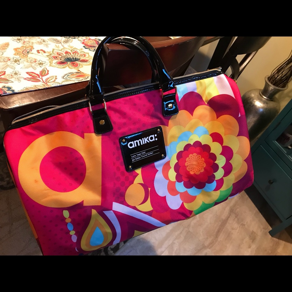 Amika Get Away Duffle Bag